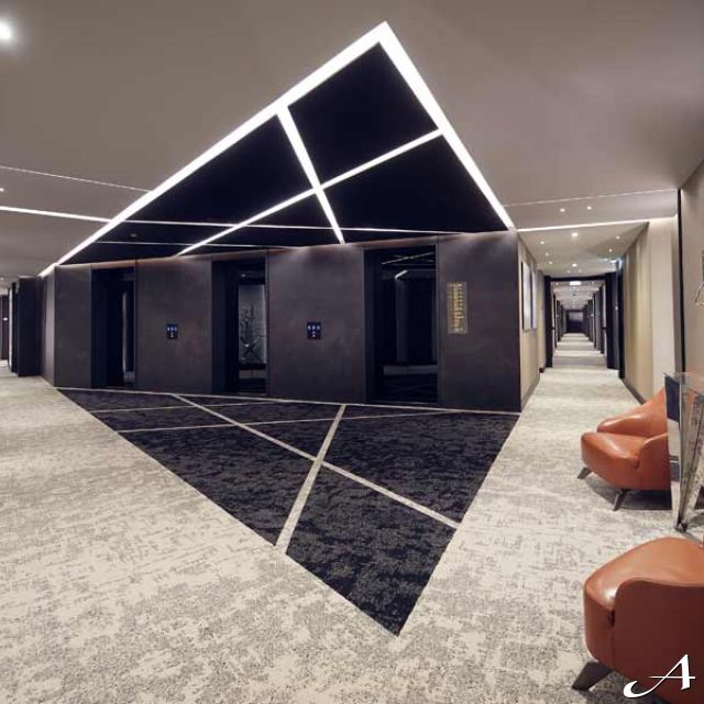 Hotel Hilton - luksuzni hodnik
