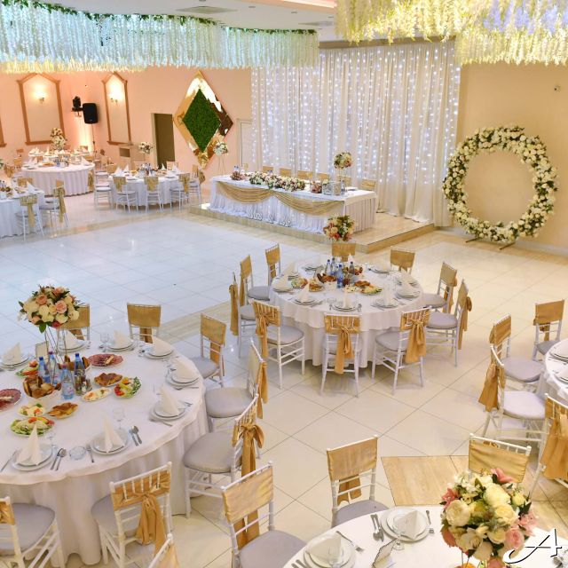Event centar - dekorisane stolove