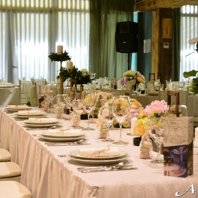 Restoran Azzaro Green Club - praznični sto