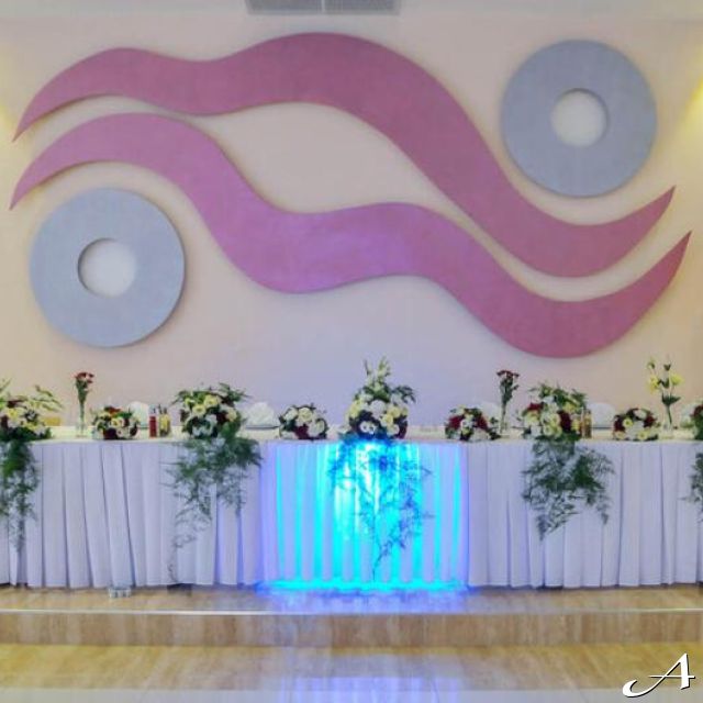 Event centar - dekorisan sto