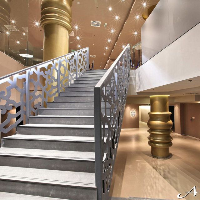 Zijin Hotel - unutrašnje stepenište